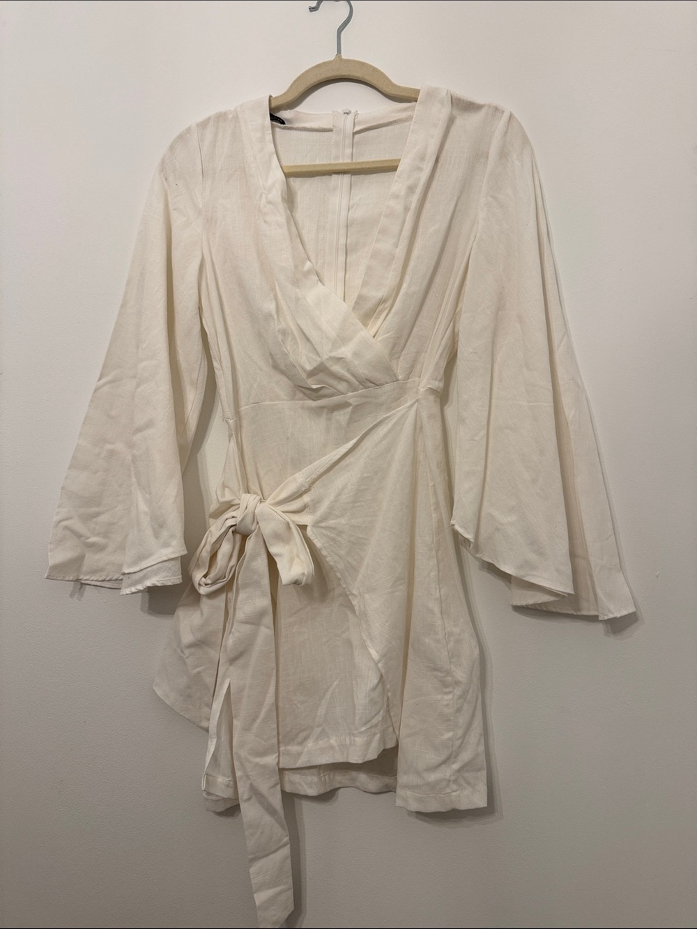 Trendyol Cream Wrap Tunic Robe with Tie Waist